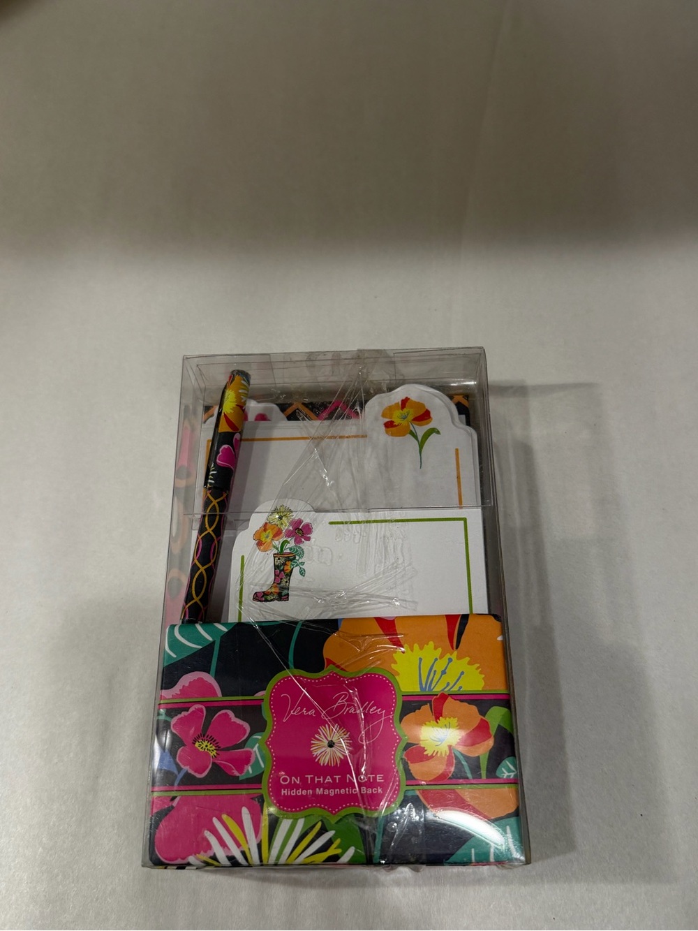 Vera Bradley Floral Note Card Set with Pen - Multicolor